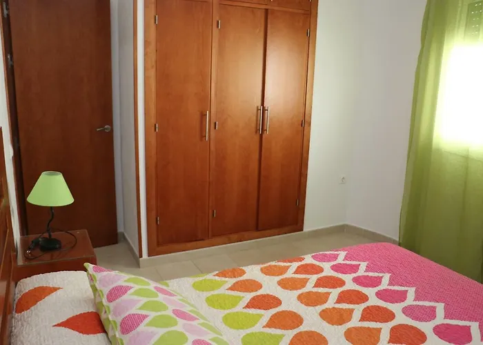 Apartamento La Azucena * コニル・デ・ラ・フロンテラ